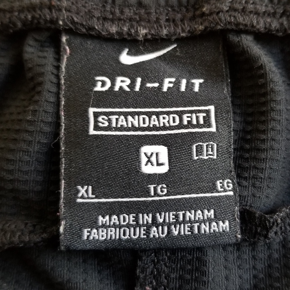 Nike Men’s Black Dri-Fit Athletic Shorts Size XLarge - Picture 7 of 9